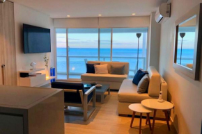 Apartamento en Sun Rise con Espectacular Vista al Mar y Playa Privada
